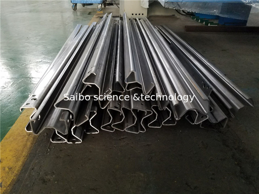 M Shape Guardrail Roll Forming Machine 4.2mm thickness strong structure