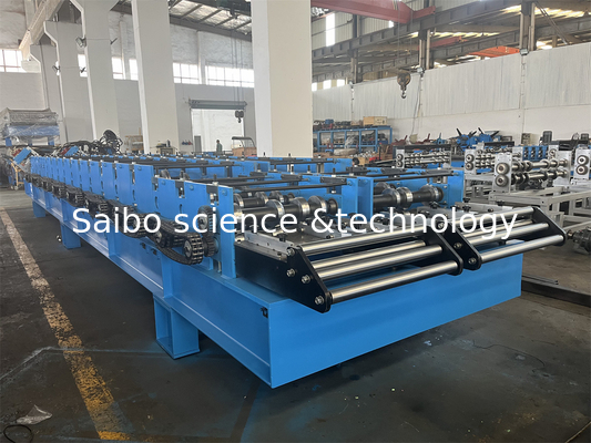 Four Rows Ceiling Roll Forming Machine With 5.5kw Hydraulic Motor GCR15 Rollers