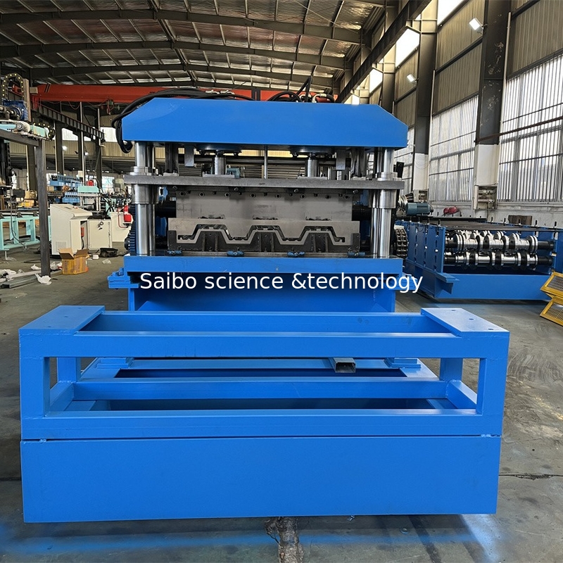 Customized Design Floor Deck Roll Forming Machine With Chain Drive System And 30kw X2 Motors